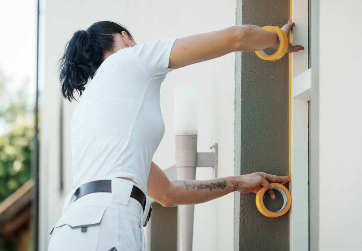 Sanierte und frisch gestrichene Fassade – Malerarbeiten in Straubing und Umgebung